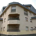 Appartement Tena Tourist *