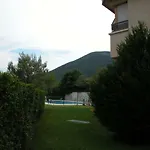 Tena Tourist Lägenhet *