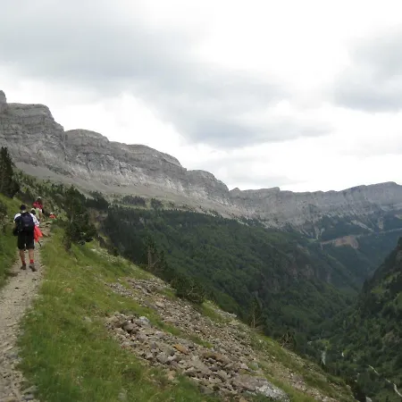 Lägenhet Tena Tourist *